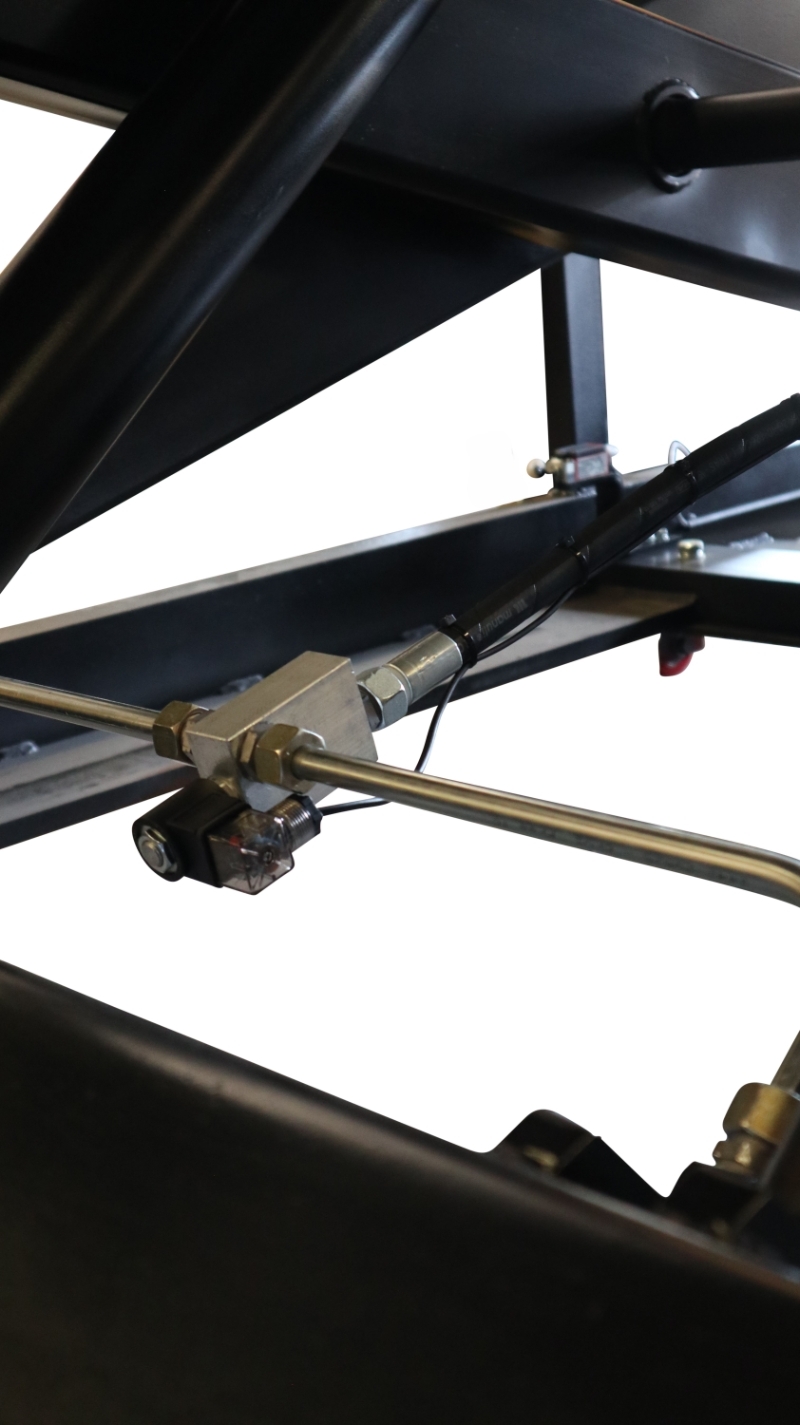 IL12000 Scissor Lift Table